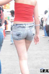 我们在黑暗中相拥电视剧免费观看