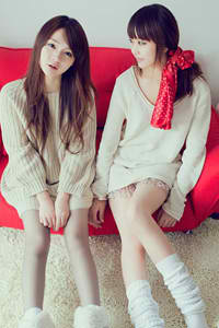 动漫女扒开腿爆乳无遮挡GIF